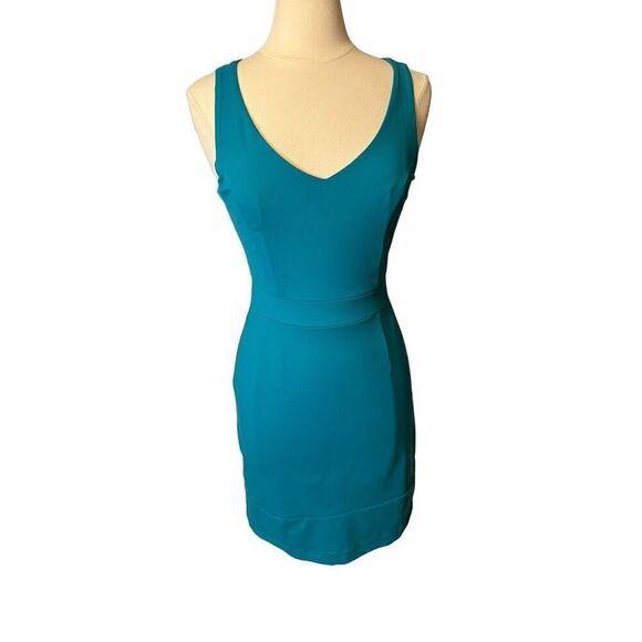 Cynthia Rowley Green Sleeveless V-Neck Racer Back Bodycon Dress Size 4 - Picture 1 of 6